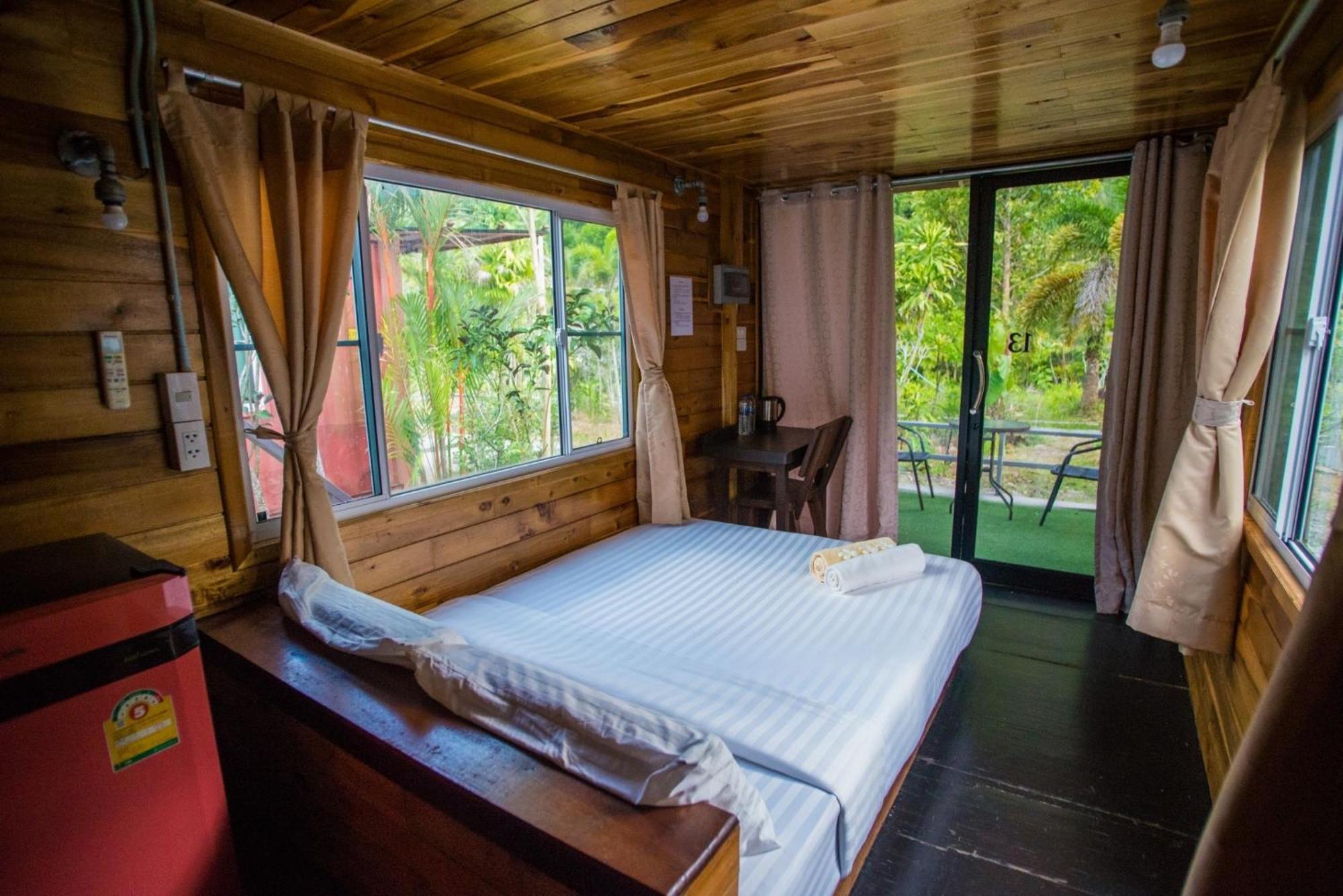 The Camper Lodge Khao Sok Ban Bang Bon Ngoại thất bức ảnh